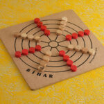 el yapımı geleneksel ahşap beş taş oyunu