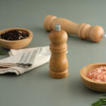 Doğal ahşap tuz ve biber değirmeni 13 cm