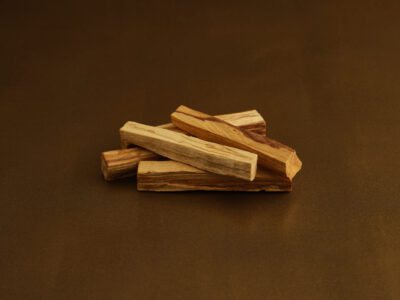 Doğal Peru palo santo ağaç tütsüsü 20 gram
