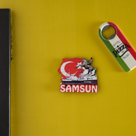 Atatürk ve Bandırma vapuru figürlü Samsun şehir magneti