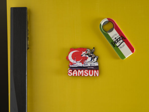 Atatürk ve Bandırma vapuru figürlü Samsun şehir magneti